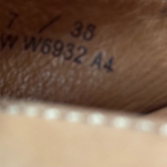 BORN Born Concept Leather Sandals Clogs Open Toe Comfort Shoes Size 7 - Picture 4 of 5